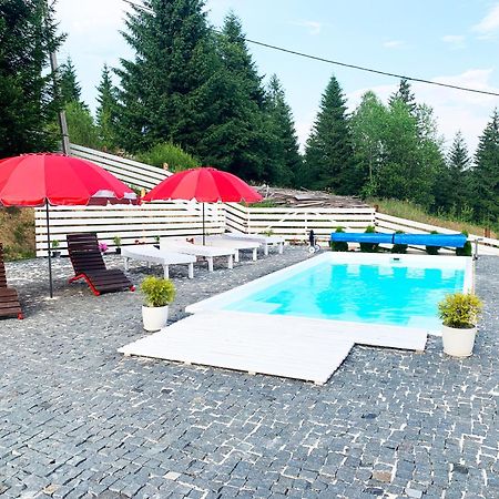 Ozone minihotel Yablunytsya Esterno foto