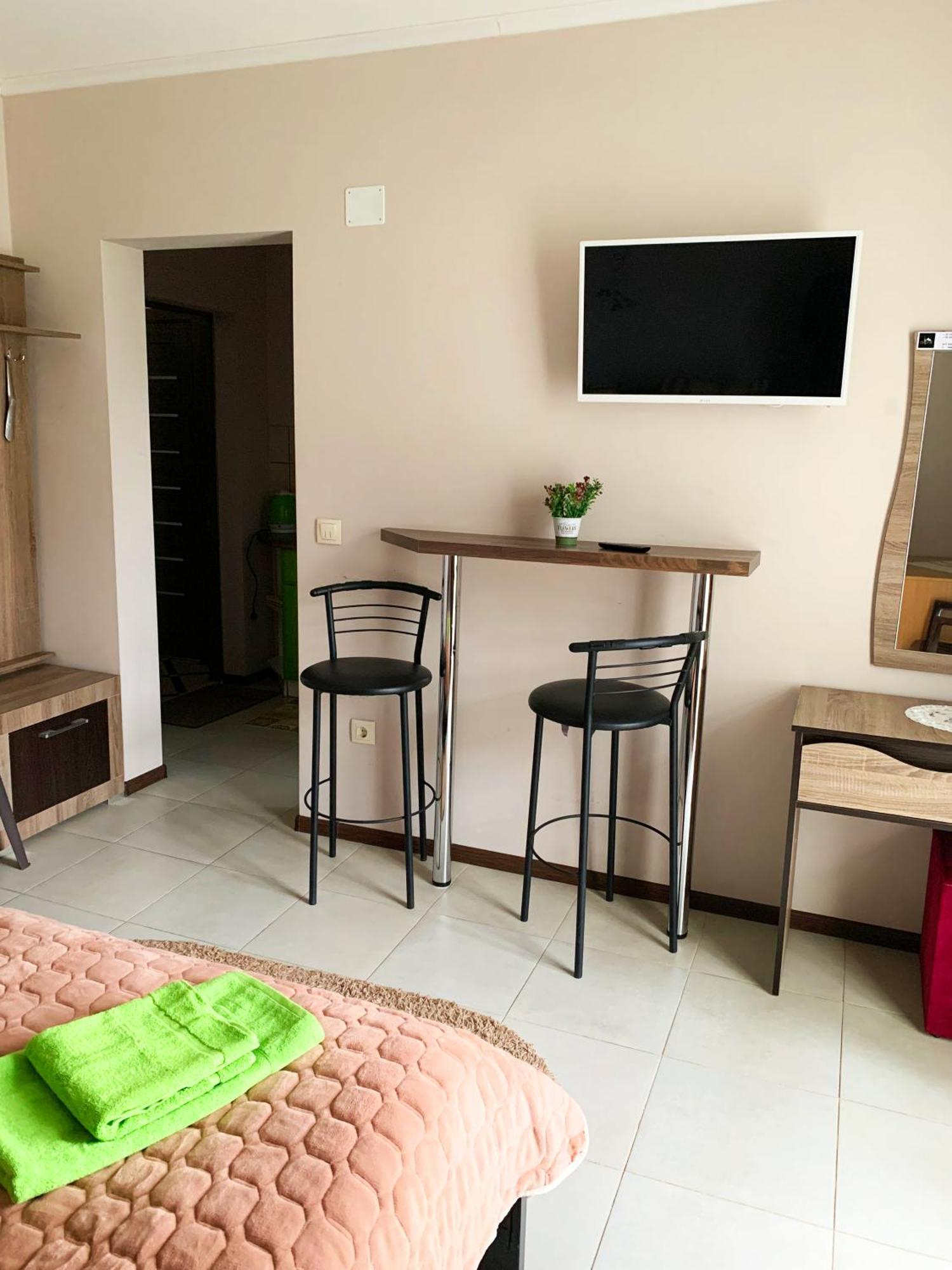 Ozone minihotel Yablunytsya Esterno foto